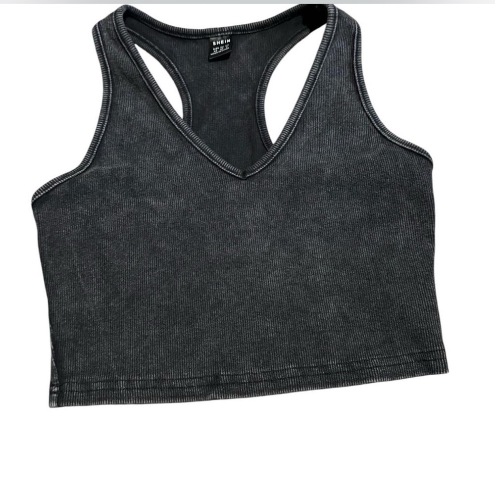 5/$15🛍️ SHEIN Black Ribbed Crop Top